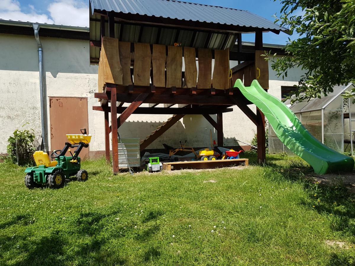 Ferienwohnung/Monteurzimmer Auf Dem Bauernhof Mörlenbach Eksteriør bilde